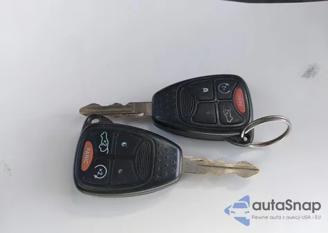 2007 Jeep Commander Sport из США, поврежденный, VIN 1J8HG48K27C546523